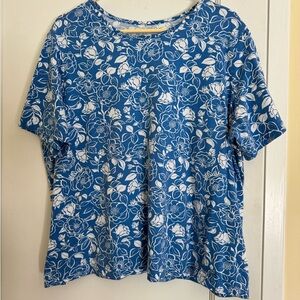 Blair Blue and White Floral Tee Shirt Size 2X